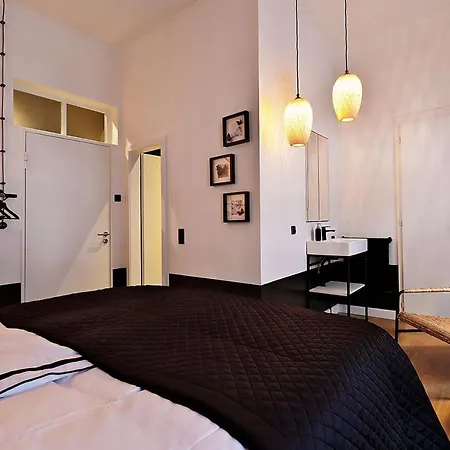 Chase - Unique Boutiquehotel Style Apartment Wurzburg